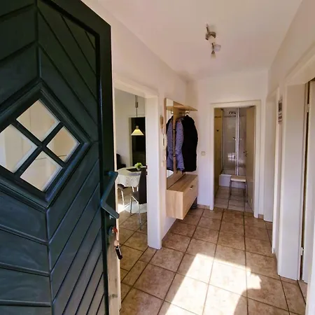 Apartament Haegerende 10_ Wohng_2 _ Neue Lieb *